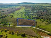 Teren intravilan 1.459 mp în Bărăi (com. Căianu), cas...