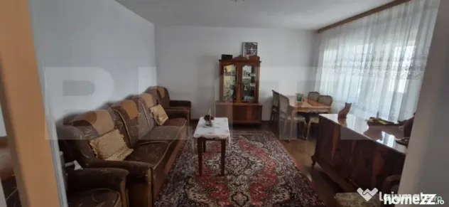Apartament 3 camere, 84 mp, zona Micro 5 - Targoviste (Dambovita)