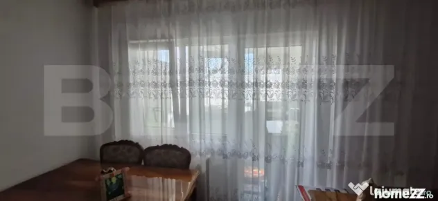 Apartament 3 camere, 84 mp, zona Micro 5 - Targoviste (Dambovita)