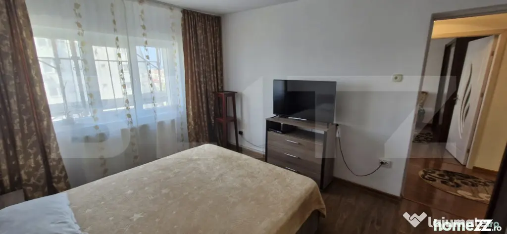 Apartament 3 camere, 84 mp, zona Micro 5 - Targoviste (Dambovita)
