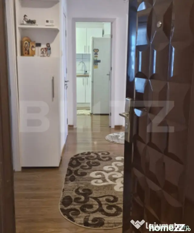 Apartament 3 camere, 84 mp, zona Micro 5 - Targoviste (Dambovita)