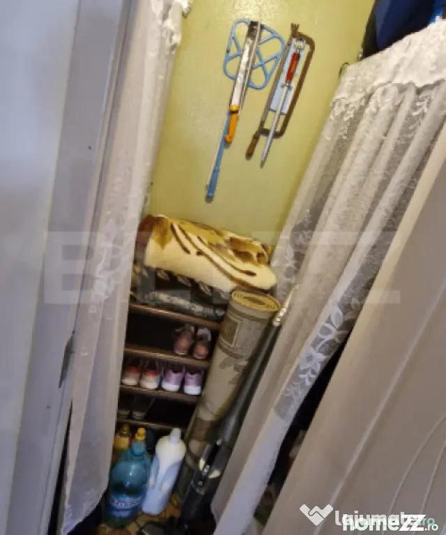 Apartament 3 camere, 84 mp, zona Micro 5 - Targoviste (Dambovita)