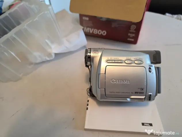 Cameră video canon implecabila