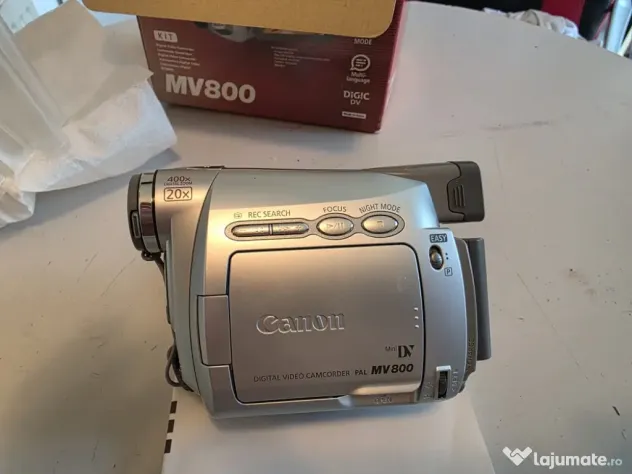 Cameră video canon implecabila