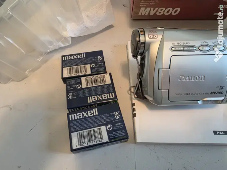 Cameră video canon implecabila