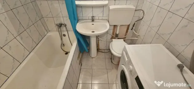 Apartament 2 Camere Decomandat Parc Moghioros