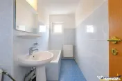 Apartament decomandat, vedere frumoasa, etaj2, Zarnesti, Bra
