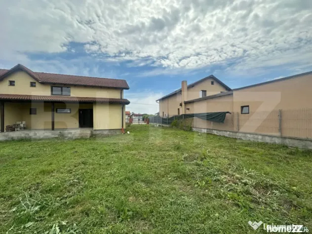 Casa tip duplex, 96 mp, zona Dorolt - Dorolt (Satu-Mare)