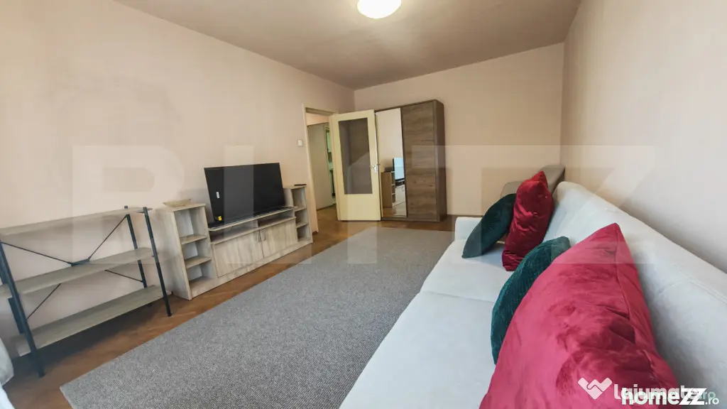 Apartament 3 camere decomandat, etaj intermediar, zona Maghe - Oradea (Bihor)