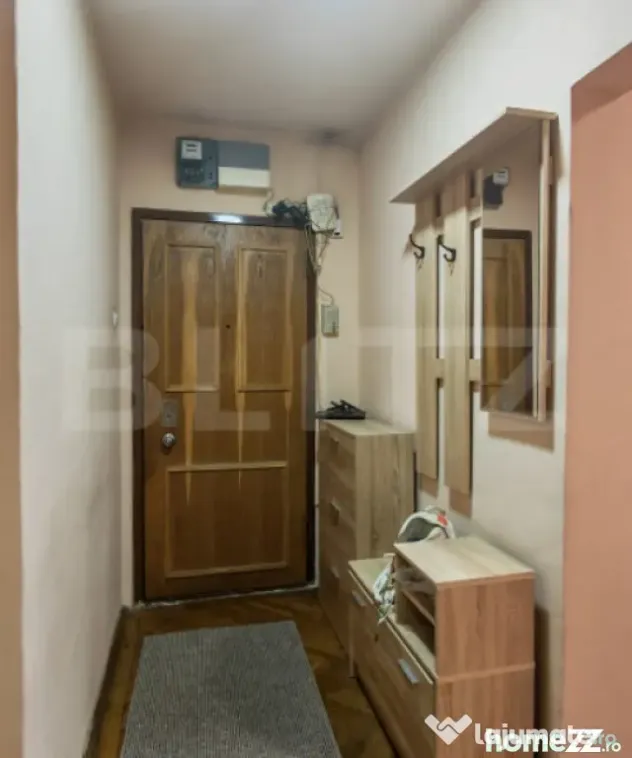 Apartament 3 camere decomandat, etaj intermediar, zona Maghe - Oradea (Bihor)