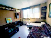 Apartament de 3 camere, luminos, zona verde si linistita