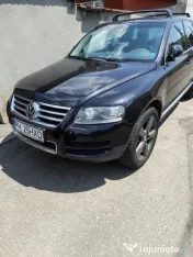 Vând Vw Touareg 