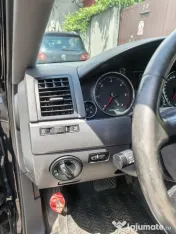 Vând Vw Touareg 