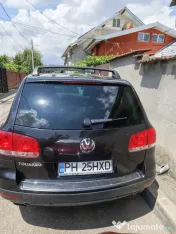 Vând Vw Touareg 