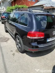 Vând Vw Touareg 