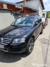 Vând Vw Touareg 