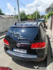 Vând Vw Touareg 