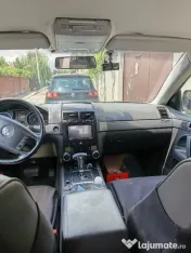 Vând Vw Touareg 