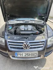 Vând Vw Touareg 