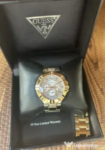 Ceas Guess damă auriu – Japan Movement, 100 m Water Resistant, în cutie