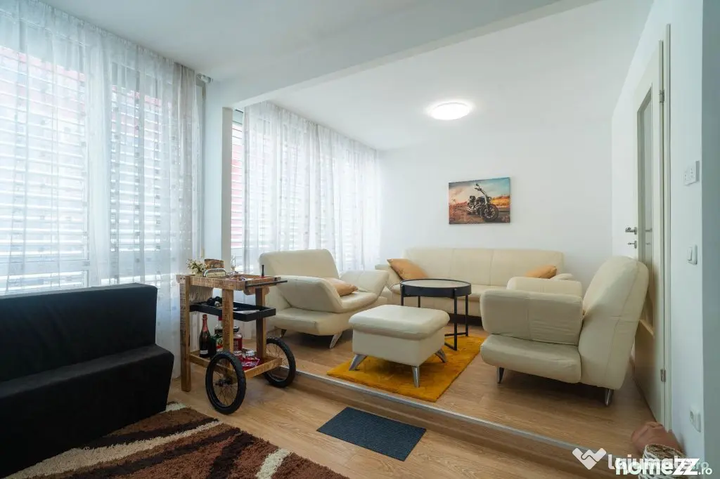 Apartament 2 camere cu lift și cheltuieli mici