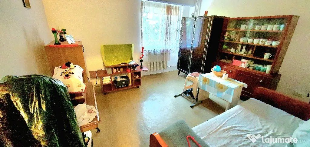 Vând ap 1 cam Mazepa 1, Bloc Salcia 1, etaj 1, dec, utilat, mobilat foarte aproape de Faleza Dunarii