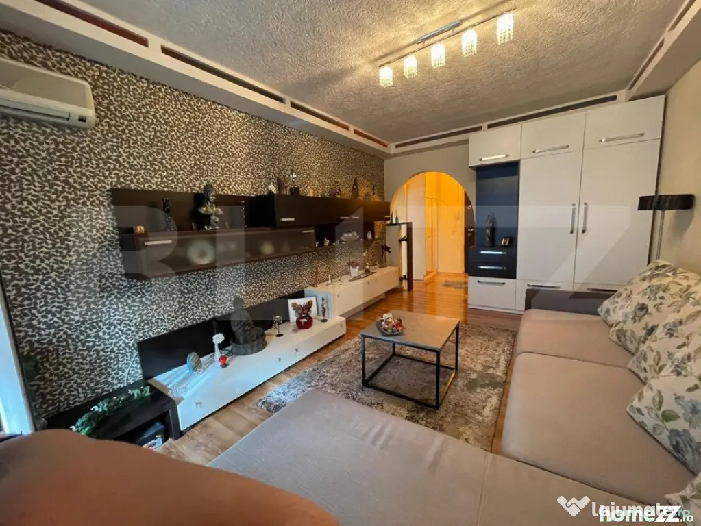 Apartament 2 camere, et 1, mobilat si utilat, zona Piata Ce - Craiova (Dolj)
