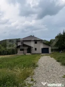 Casa 4 camere, 250 mp, zona Rasnov
