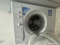 Vând mașină de spălat marca Indesit, 6 kg, 1000 RPM, clasa de energie A