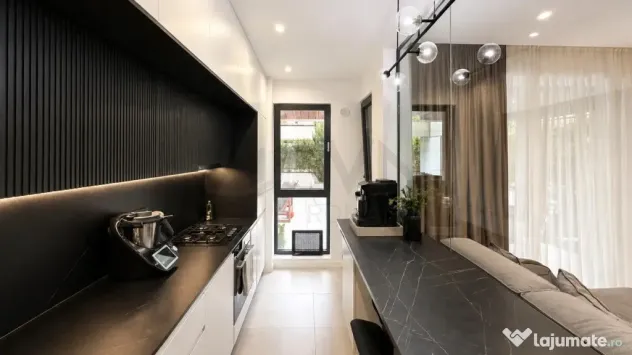 Apartament 3 camere cu terasa 50 mp 2 locuri de parcare s...