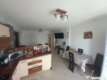 Apartament 3 camere, 67 mp, etaj 3/5, zona Sud