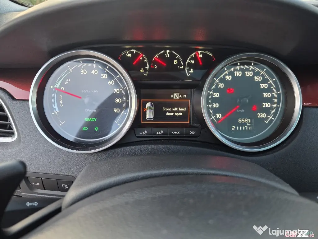 Peugeot 508 RXH Hybrid-4x4-2016