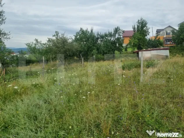 Teren 500 mp cu priveliște spre oraș, disponibil și parce - Bistrita (Bistrita-Nasaud)