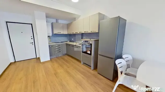 Apartament modern cu 2 camere de închiriat