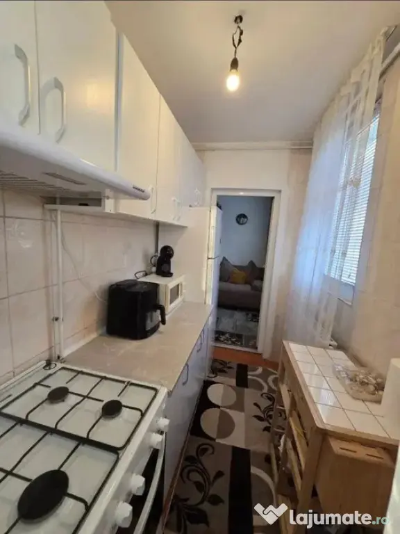 Garsoniera confort 1 / Bloc Nou / Etaj 1 - Zona Burdujeni