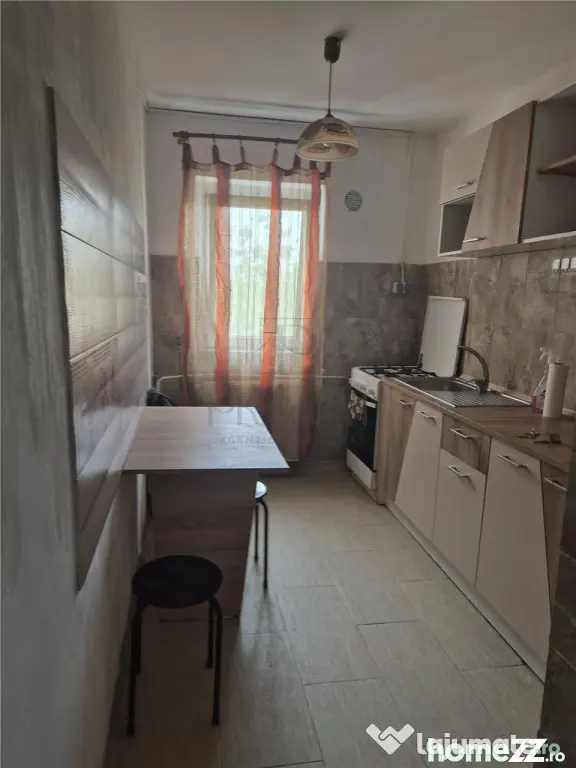 SOARELUI - AP. 1 CAMERA - mobilat, utilat, decomandat - Timisoara (Timis)