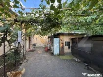 Casă 78mp cu teren 200mp, ideală pentru renovare și inves
