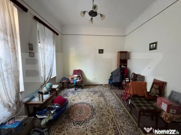 Casă 78mp cu teren 200mp, ideală pentru renovare și inves - Craiova (Dolj)