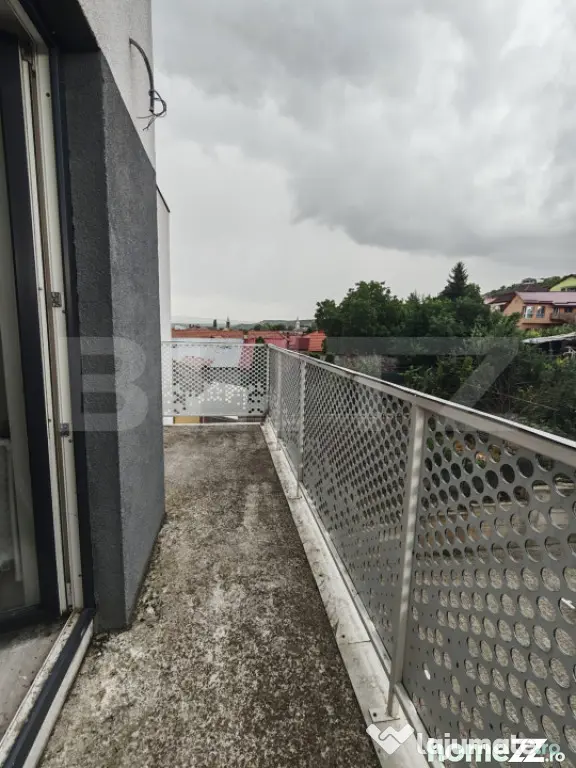 Penthouse 3 camere, 60.60 mp, terasa 60 mp, zona Centrala