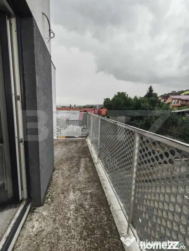 Penthouse 3 camere, 60.60 mp, terasa 60 mp, zona Centrala
