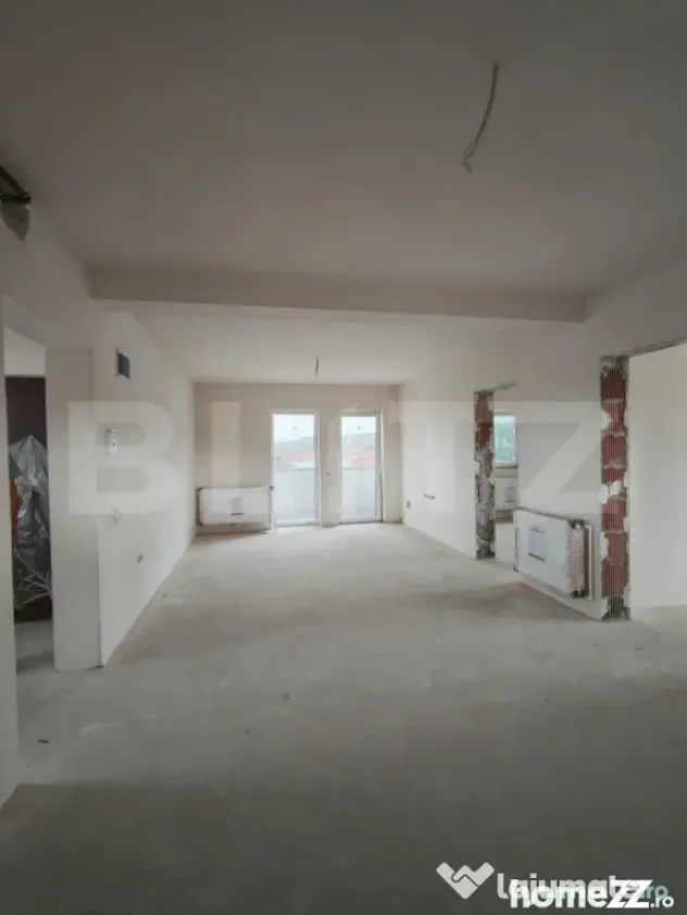 Penthouse 3 camere, 60.60 mp, terasa 60 mp, zona Centrala