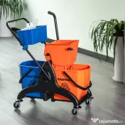 HOMCOM Cărucior Profesional de Curățenie cu 2 Găleți de 26L, Cărucior cu Presă, Mâner și 4 Roți Universale, pentru Hotel, Casă, Birou, 78x45x95 cm, Portocaliu și Albastru | Aosom Romania 