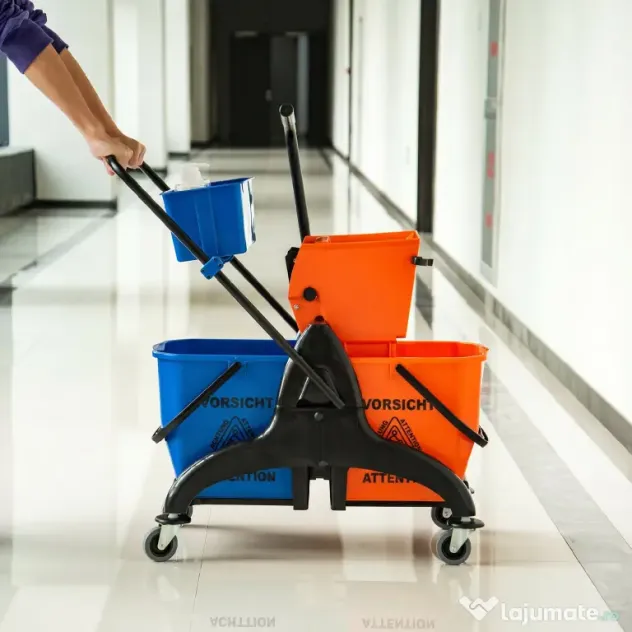 HOMCOM Cărucior Profesional de Curățenie cu 2 Găleți de 26L, Cărucior cu Presă, Mâner și 4 Roți Universale, pentru Hotel, Casă, Birou, 78x45x95 cm, Portocaliu și Albastru | Aosom Romania