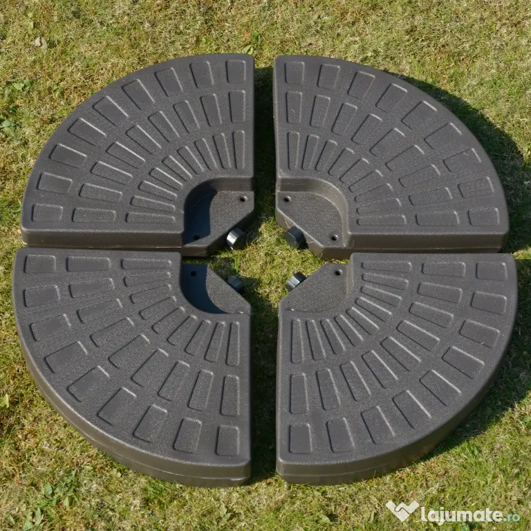 Outsunny Suport pentru Umbrela Descentralizata de Gradina cu Baza in Cruce, Set 4 Placi din HDPE 66x45x10cm
