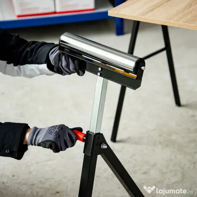 HOMCOM Trepied cu Role și Înălțime Ajustabilă, Suport Metalic Economisitor de Spațiu, 44x50x68-110cm, Negru-Argintiu | Aosom Romania