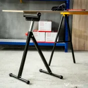 HOMCOM trepied cu Role si Inaltime Reglabila din Metal, Design Pliabil care Economiseste Spatiu cu Rulmenti cu Bila, 44x50x68-110 cm, Negru si Argintiu 
