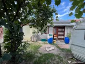 Casa cu 3 camere + teren 567 mp pe Nicolae Balcescu in Gaest