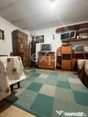 Casa cu 4 camere si baie + teren 567 mp pe Nicolae Balcescu 