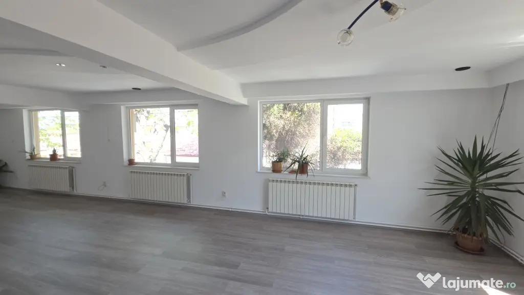 Inchiriez Spatiu Comercial in zona linistita Constanta.