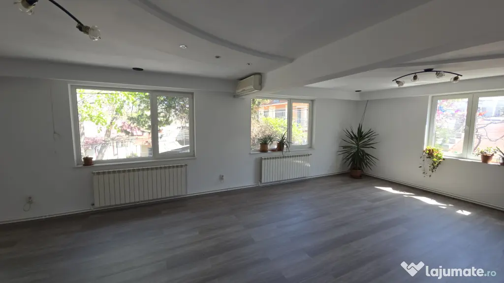 Inchiriez Spatiu Comercial in zona linistita Constanta.